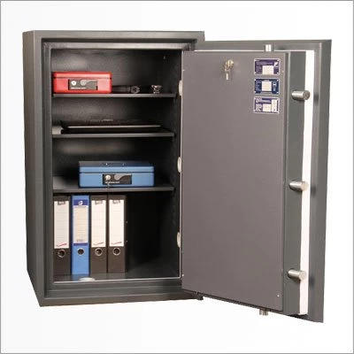 Огневзломостойкий сейф Defender Pro 335S EL