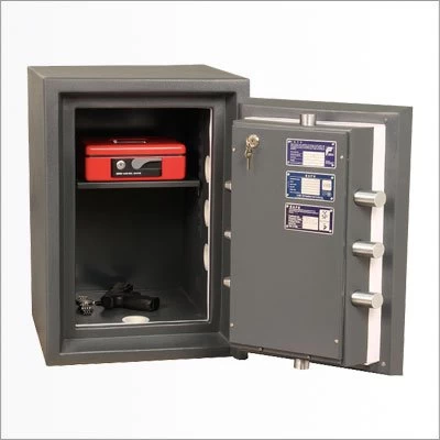 Огневзломостойкий сейф Defender Pro 319 EL